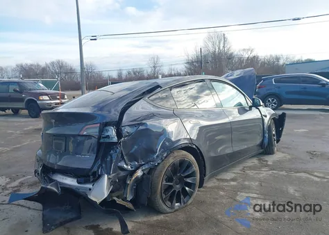 2023 Tesla Model Y Awd/Long Range Dual Motor All-Wheel Drive from USA, damaged, VIN 7SAYGDEE9PF847530